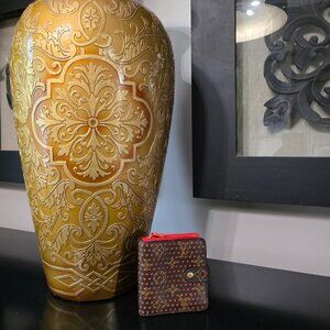 EUC Authentic RARE Limited Edition LV Perforated Wallet (full Inclusion)